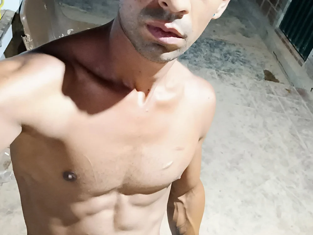 Davidaceved996_15's Offline XXX Chat