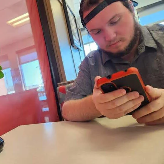 Offline chatovací místnost Brandon_Wilson24