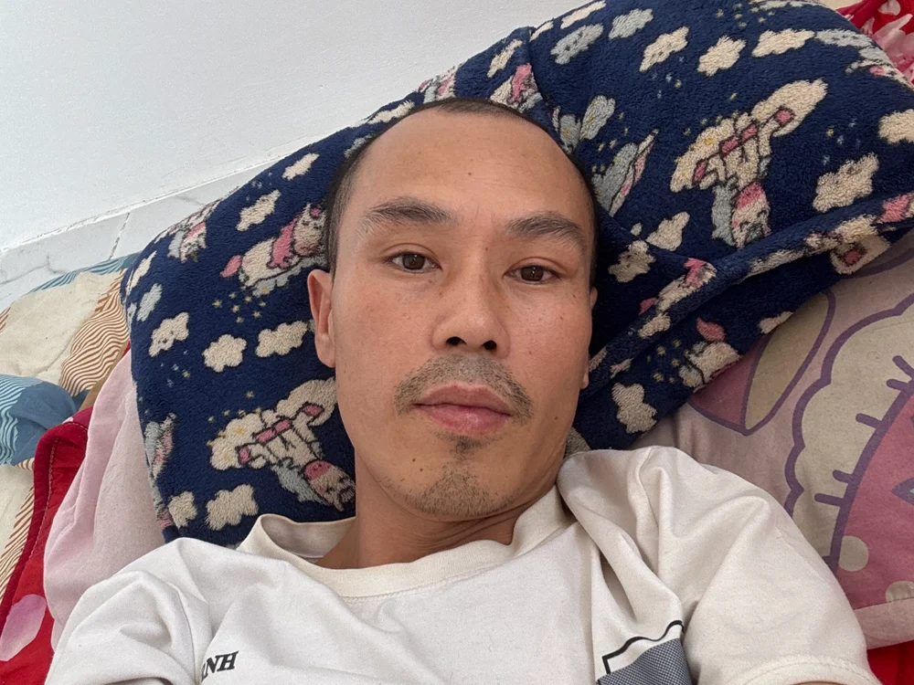 SreyDoung 離線 XXX 聊天