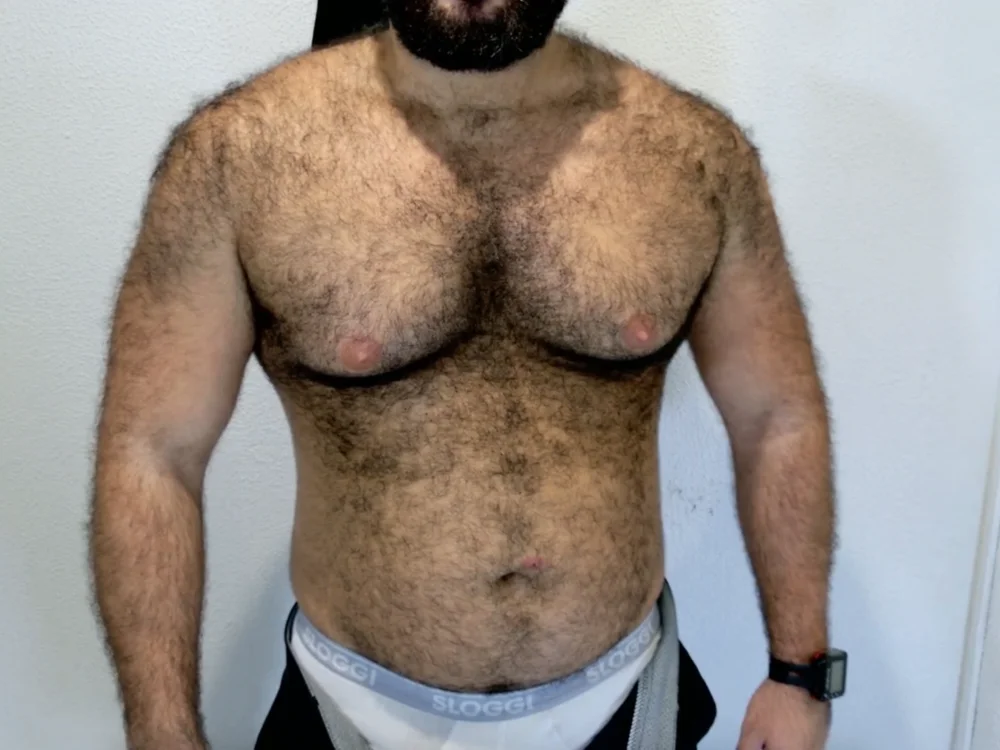 bearahairs' Offline Chat Room