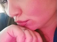 Flor92 live cam profile - MySuperHot