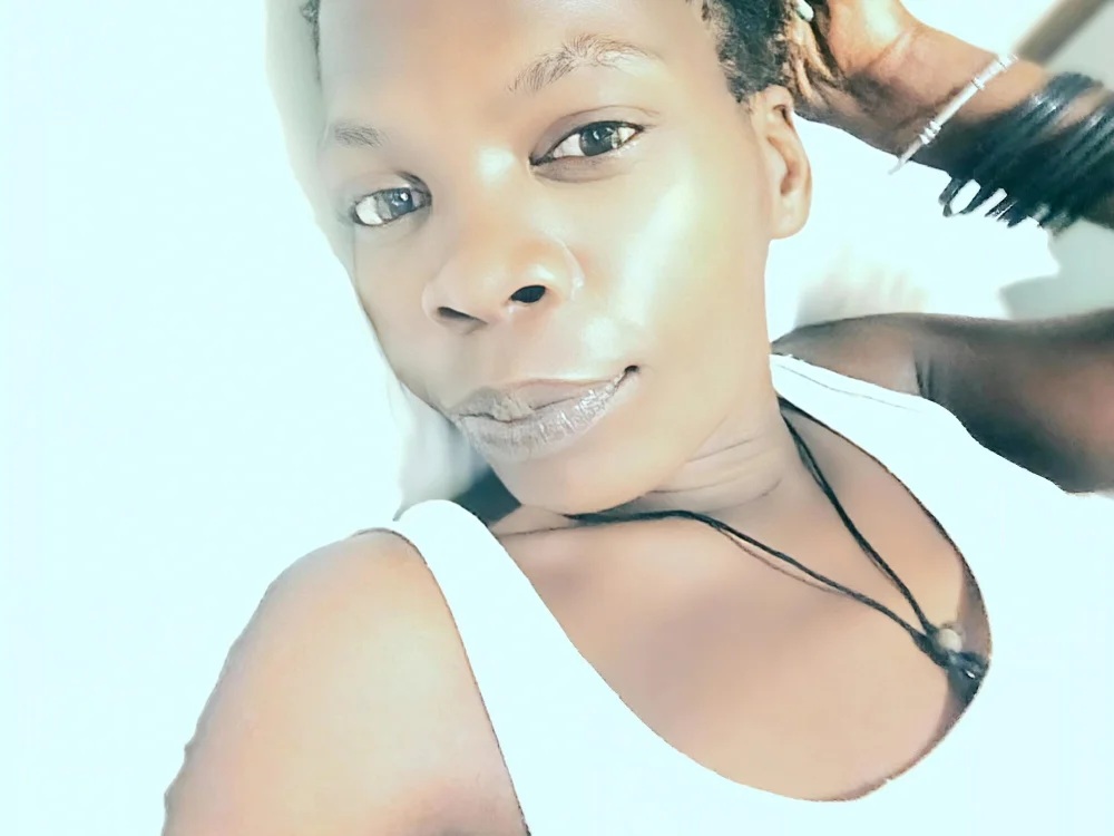 AFRIBERIE's Offline Chat Room