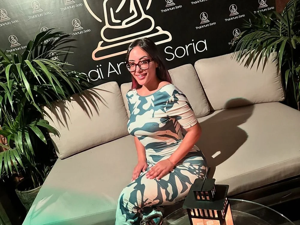 Nour-Morocco's Offline XXX Chat