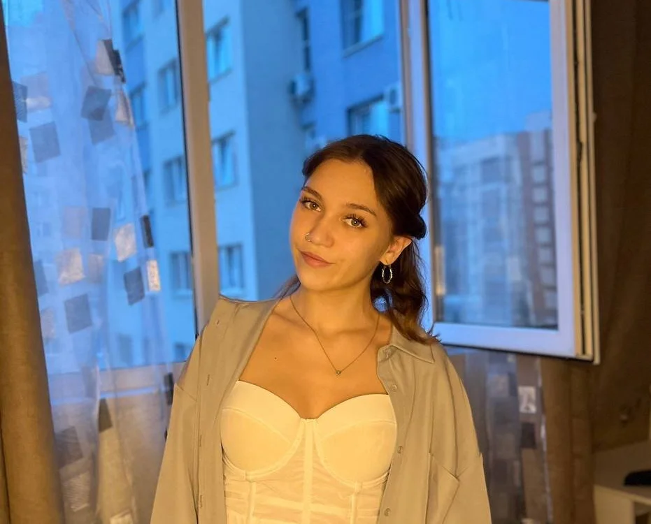 YvonneDouce offline chatrum