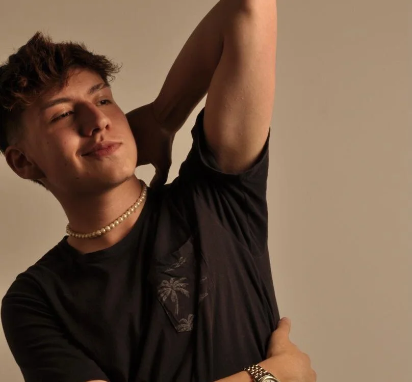 Evan_Connell offline XXX-chat