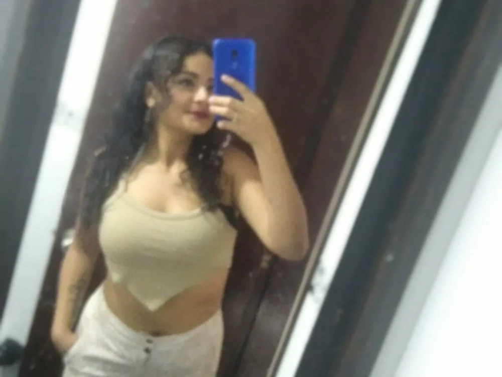deliciosas12's Offline XXX Chat