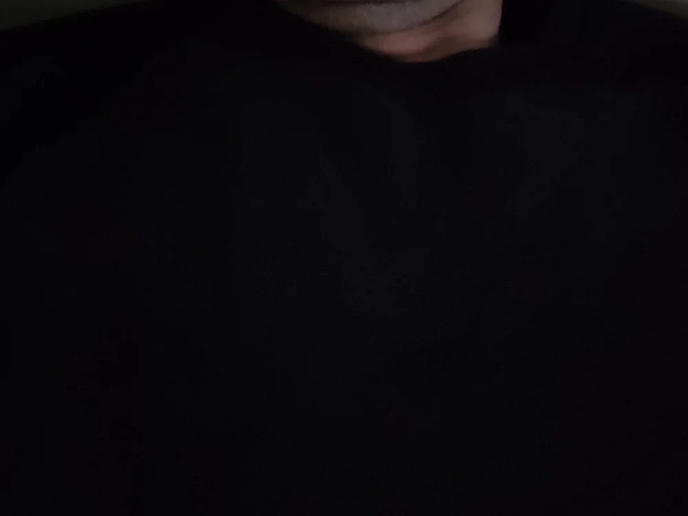 Fasfor1515's Offline Chat Room