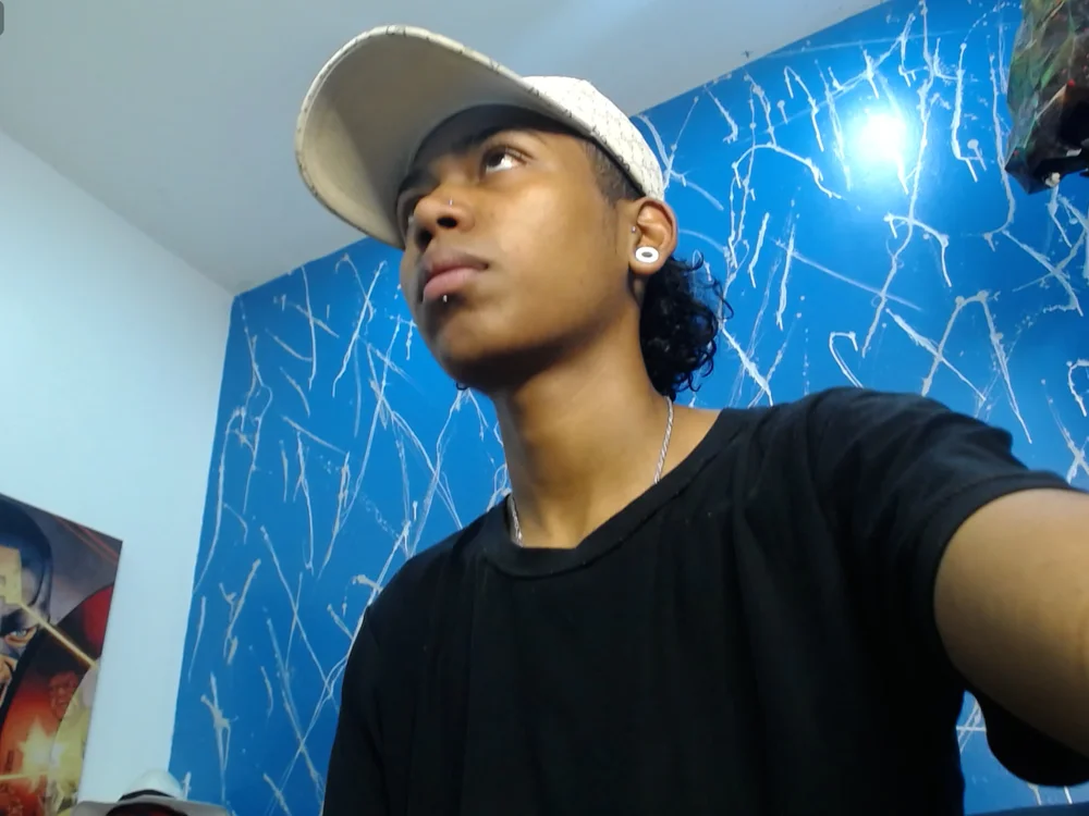 Jos_Tin22 offline chatrum