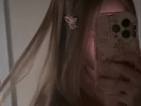 hothikki live cam model