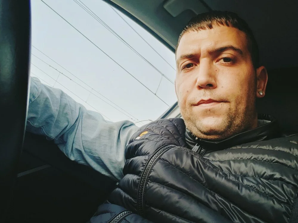Valeriroma92 offline chatrum