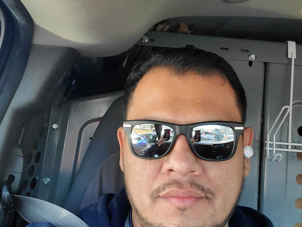 Jorge131785's Offline Chat Room