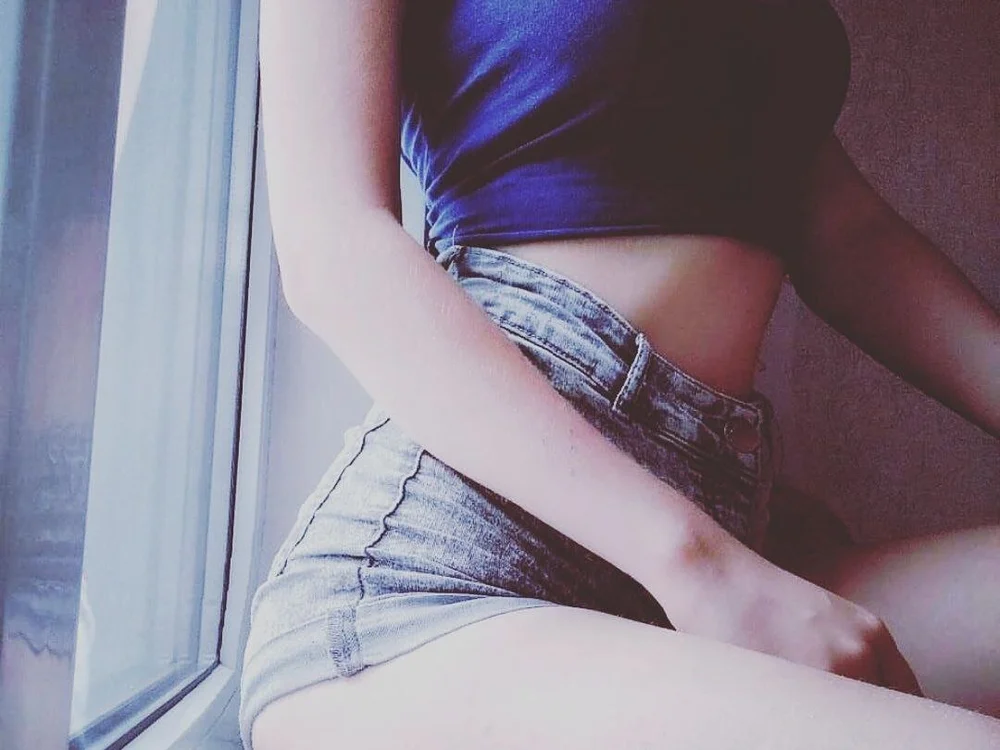 lina_kisss' Offline XXX Chat