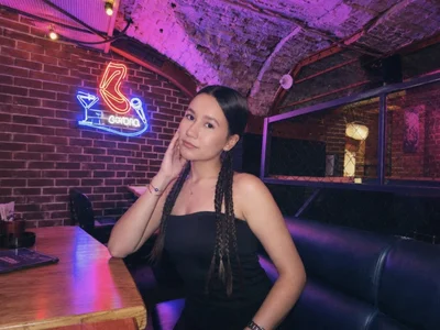 GabrielleEvy Female Brunettespetite Nude Webcam