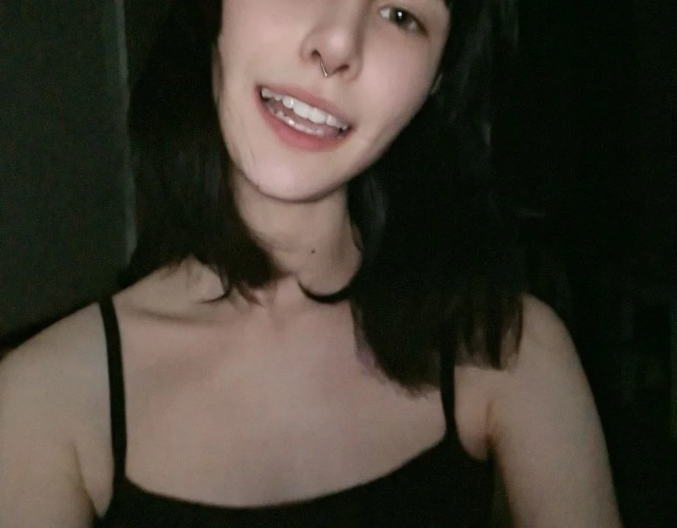 Онлайн чат XXX SnowWhitePearl