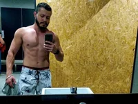 Torinooo live cam profile - MySuperHot