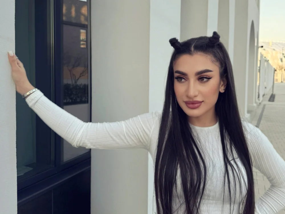 MyNaomi Offline XXX Chat