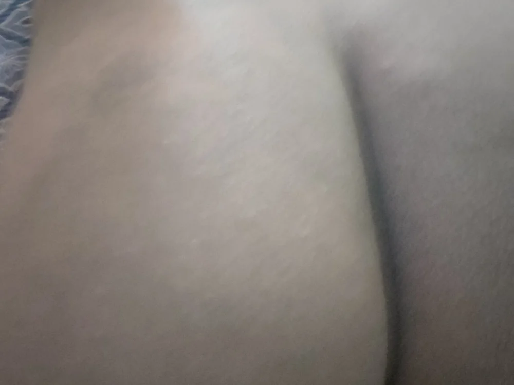 jiggly_ass' Offline Chat Room