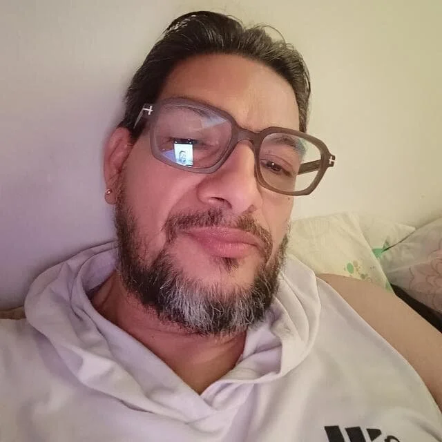 YIYOCISNE70 offline chatrum