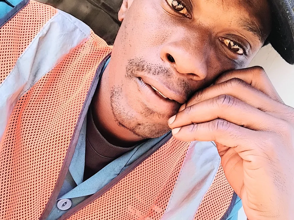 1lebogang44 Obrolan XXX Offline