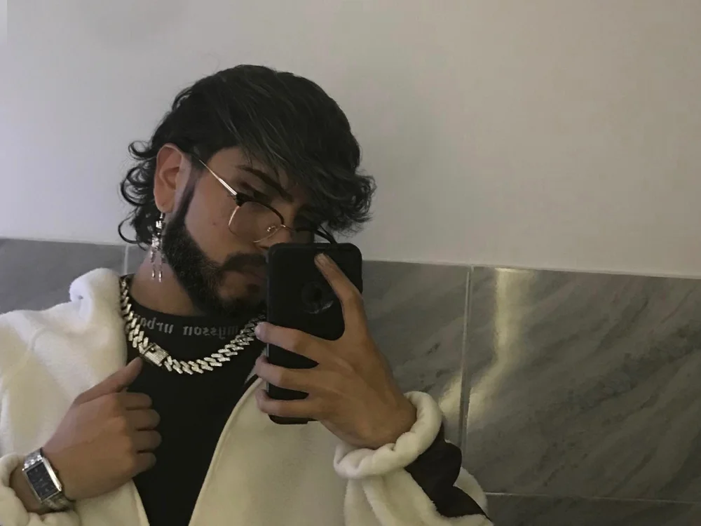 Zayn_Bellmont's Offline Chat Room