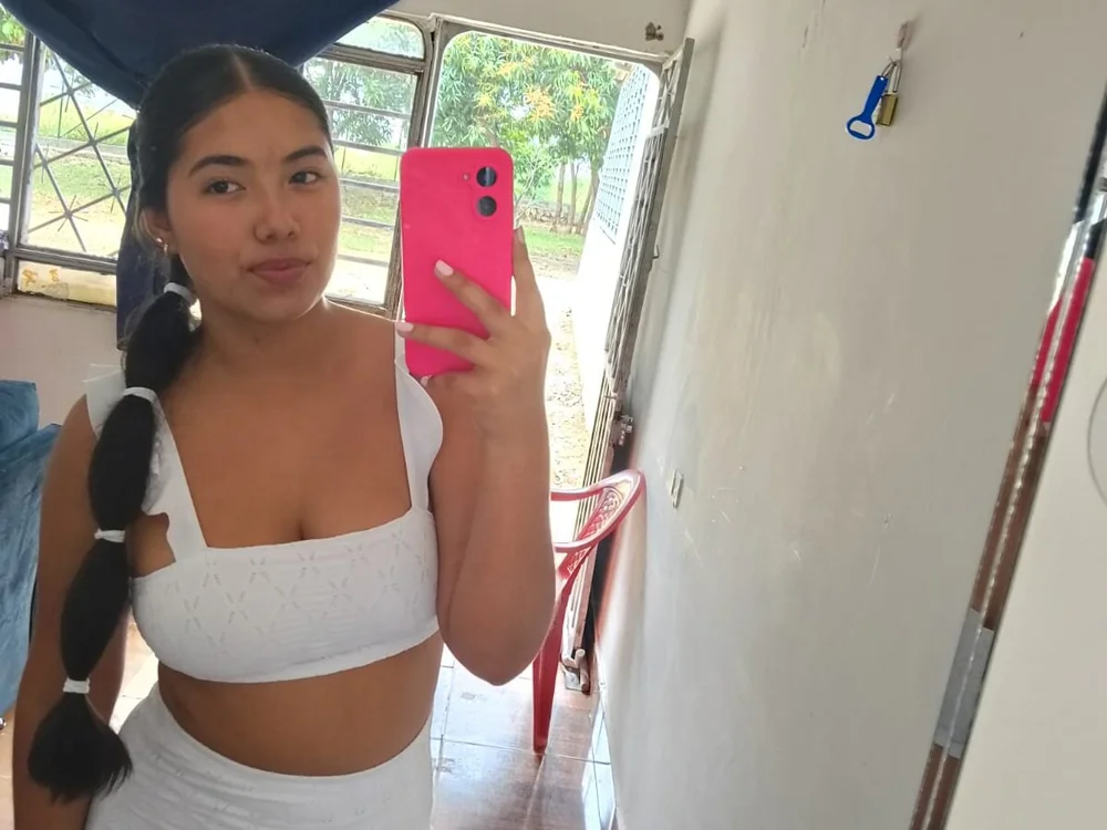 Samara__Amir's Offline XXX Chat