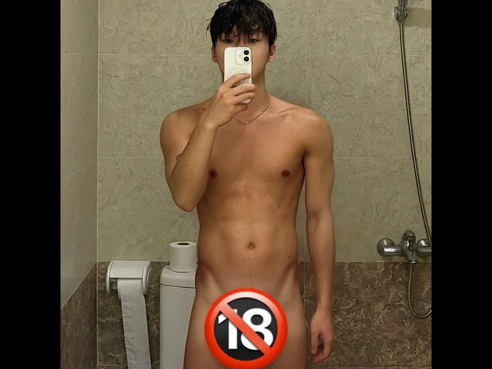 powq05's Offline XXX Chat