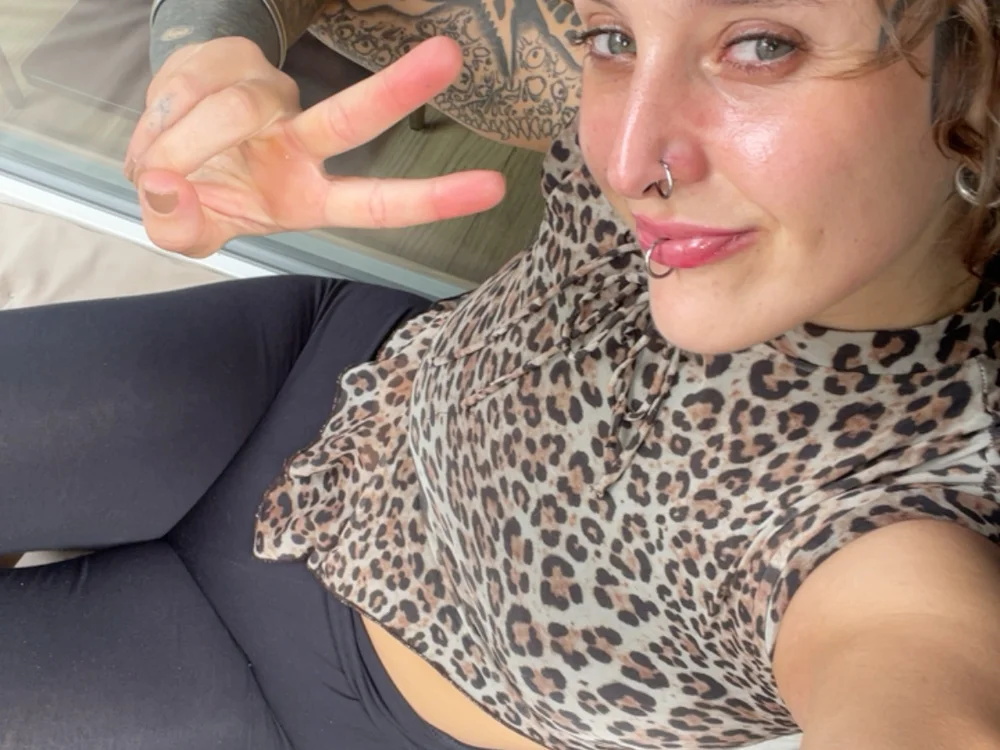 TutanchAnut offline XXX-chat