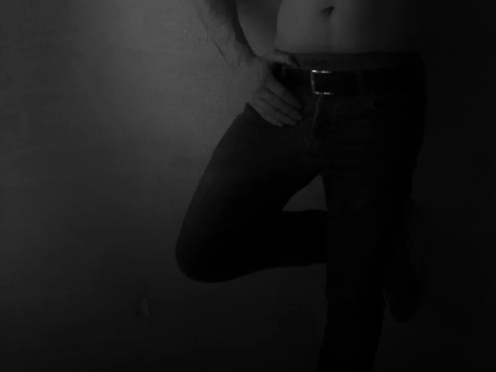 Sebastian-2308 offline XXX-chat