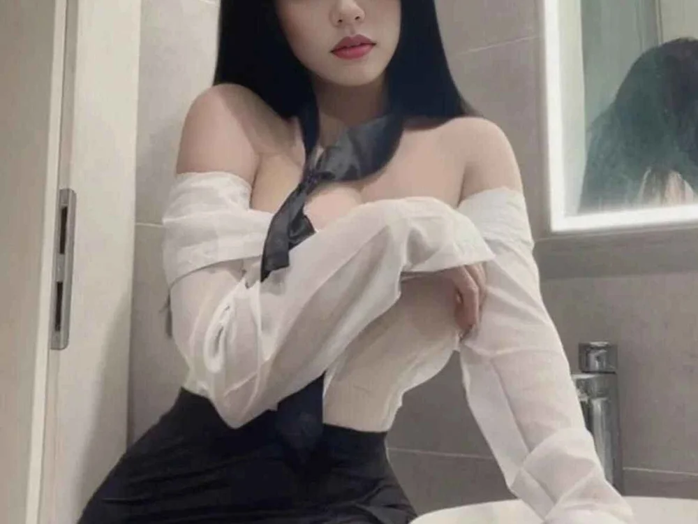 Meimeisexy1 離線 XXX 聊天