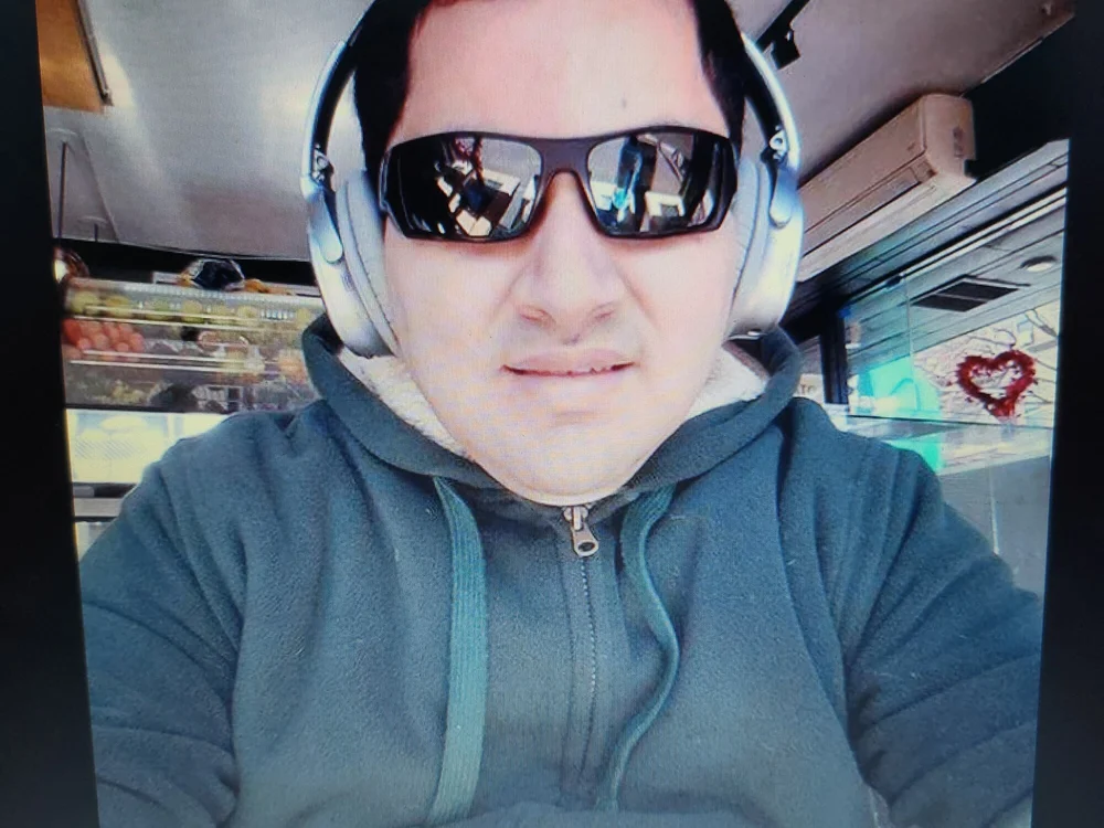 Hammyric786's Offline XXX Chat