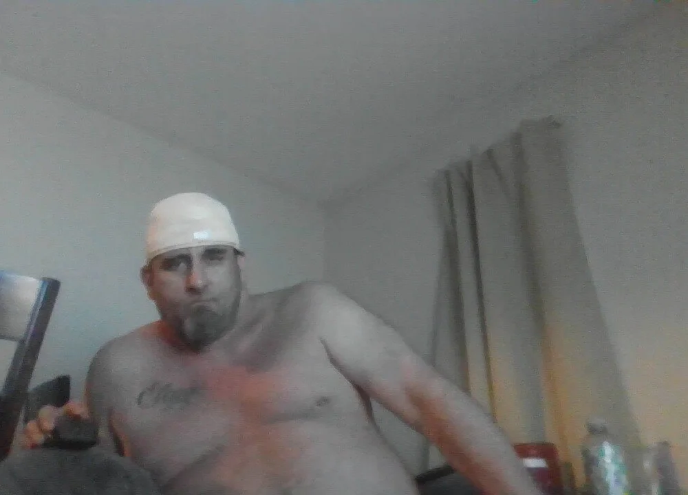 Cum2Panda's Offline Chat Room