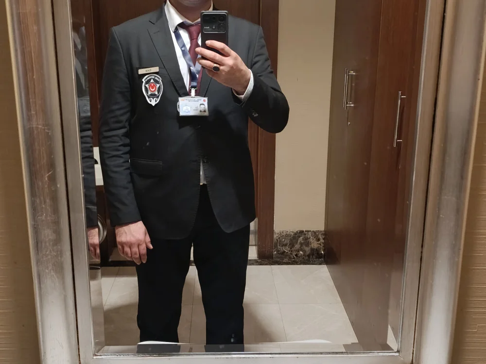 canakbulak00 Adlı Modelin Çevrimdışı XXX Sohbeti