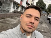 Valentino_ruiz