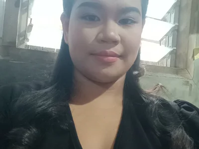 Pinay_marilag Female Squirtasian Adult Webcam