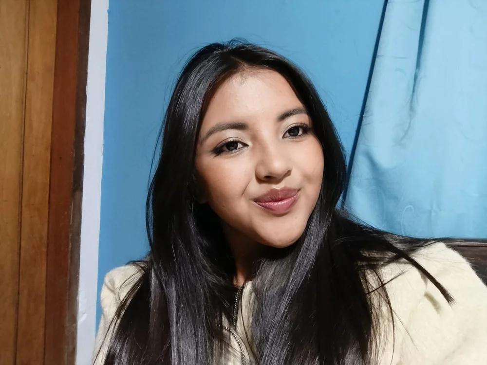 ZoeCute7's most recent online preview