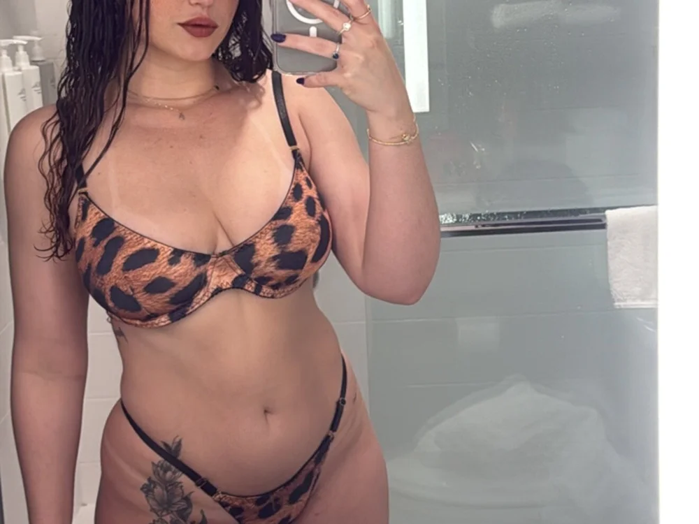 ameliahottxxx's most recent online preview