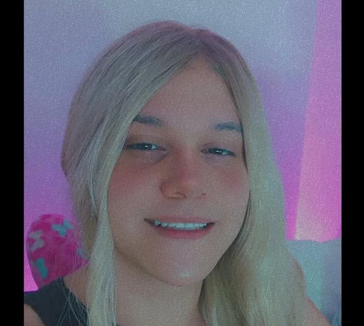 Sophia24cm's Offline XXX Chat