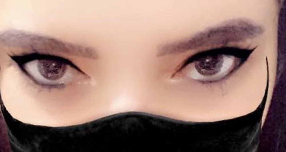 pandora_feffer's Offline Chat Room