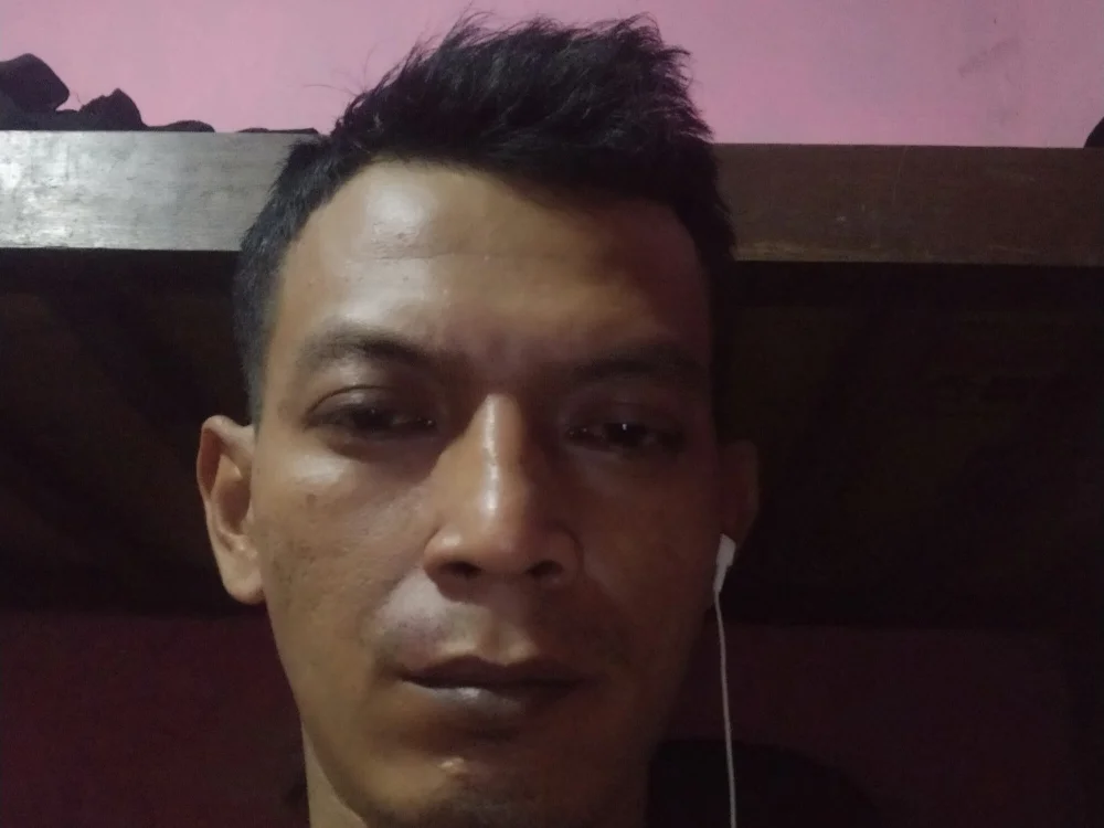 ห้องแชทออฟไลน์ของ kolorx54