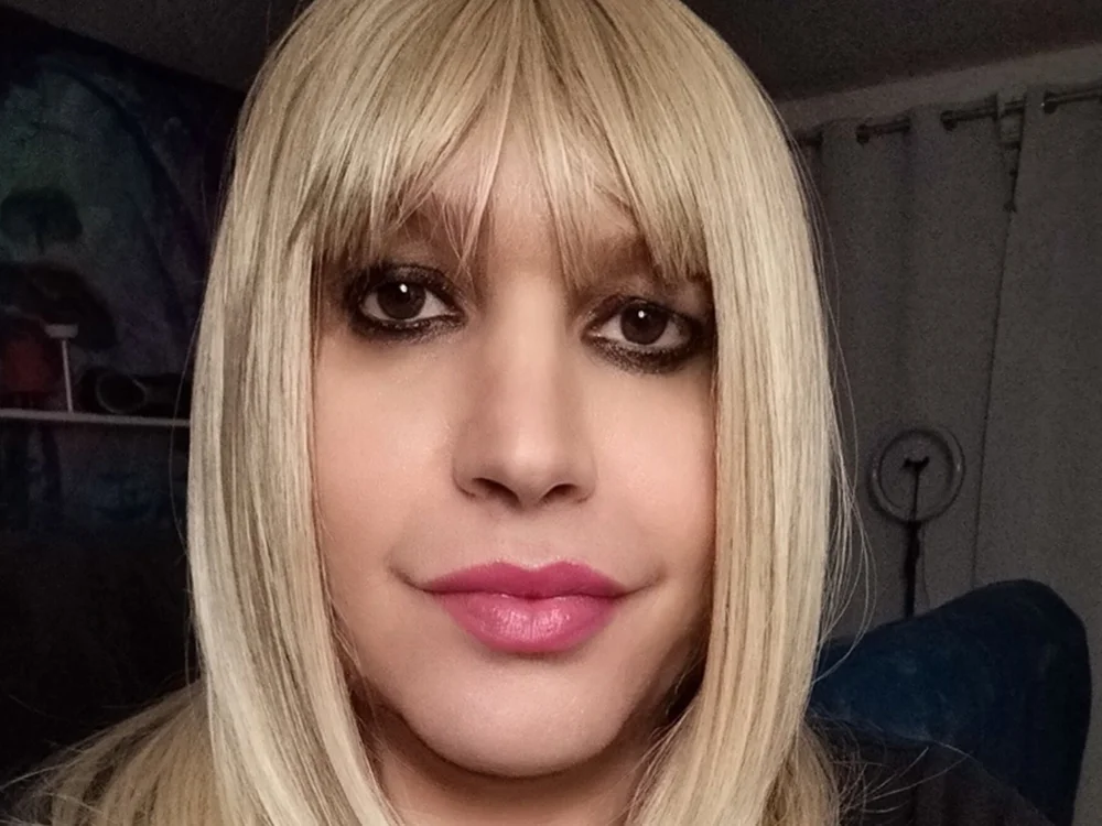 دردشة JulietteMaitresse الجنسية دون اتصال