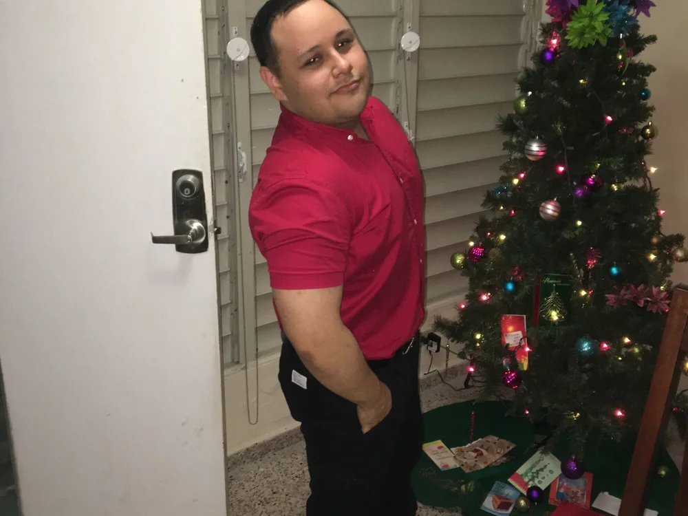 Caguas19pr@xh's Offline Chat Room