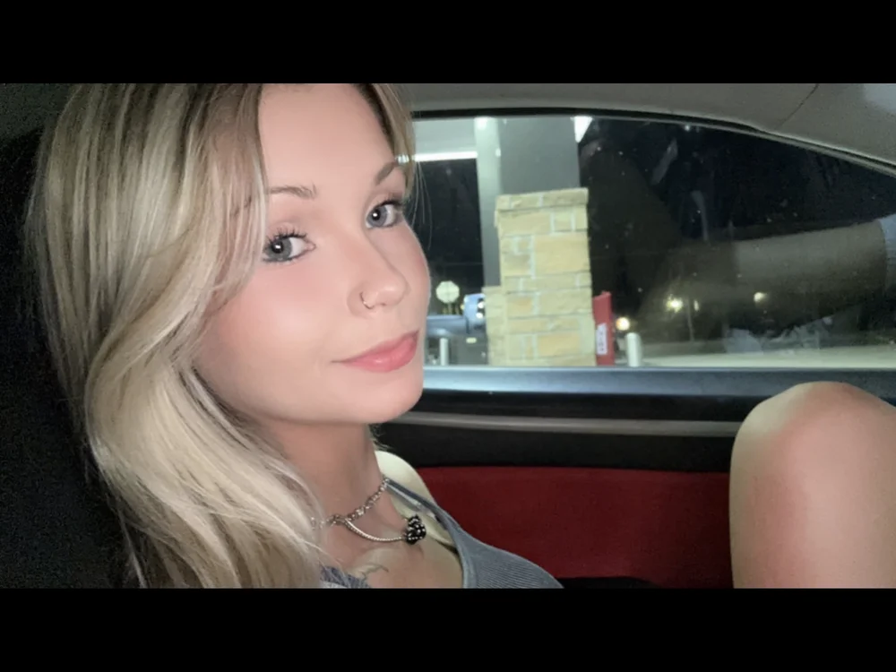 realbarbie420's Offline XXX Chat