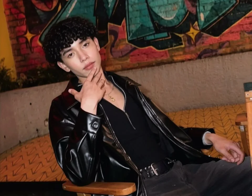 Angels_Tay's most recent online preview