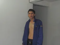 Модель Carlos11123