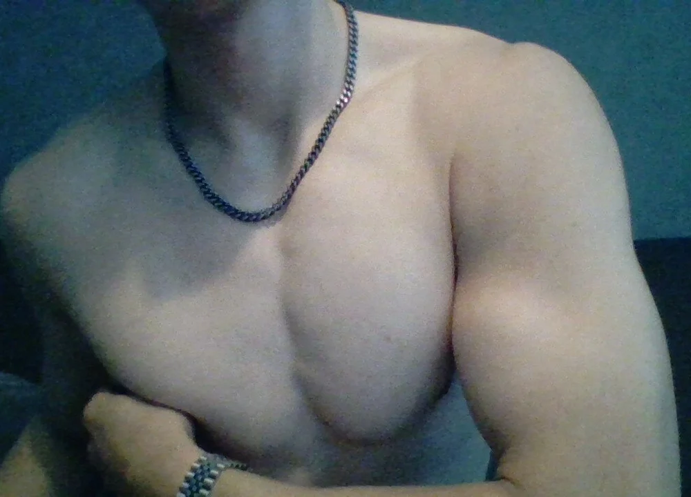 19cm19yo Offline XXX Chat