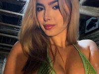 Chat XXX en directo de emmaHolsonn