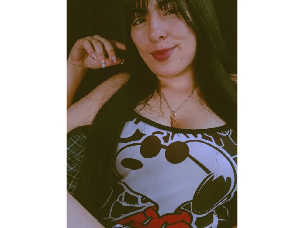Antonella_Carter offline chatrum