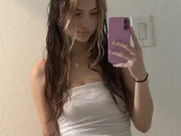 kykybaby4444 webcam thumbnail