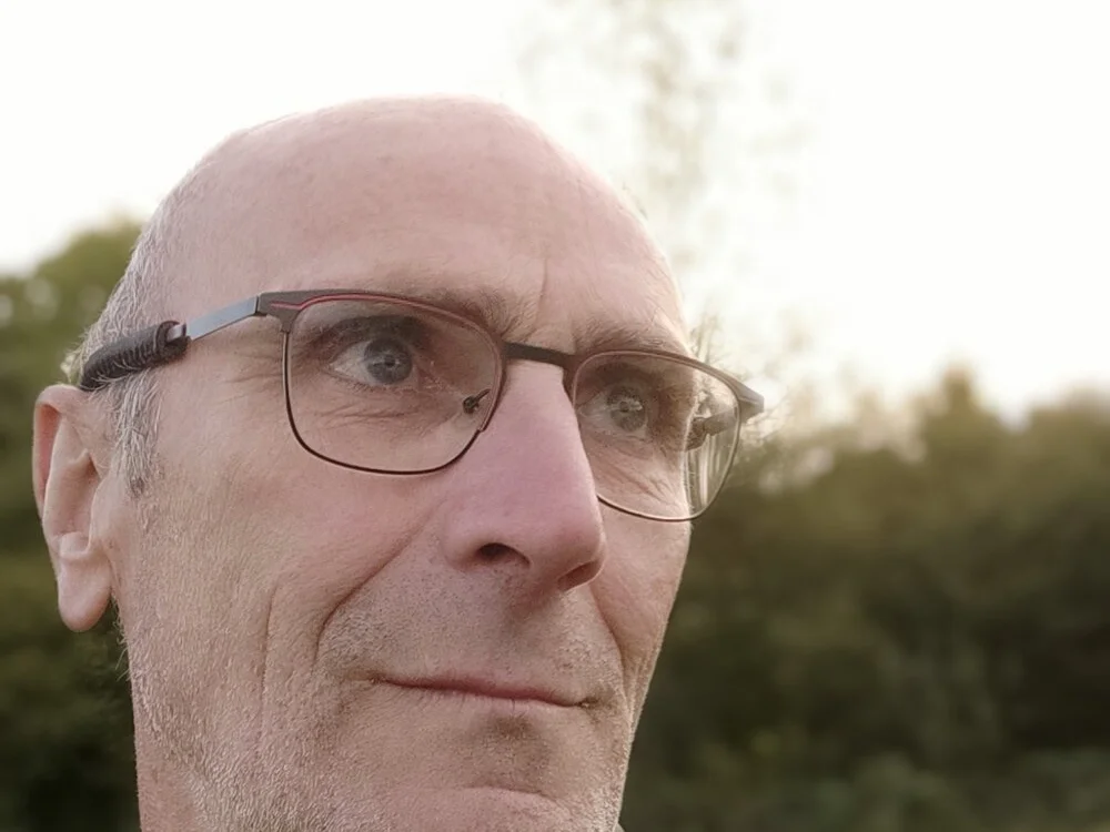 Fbollenge 離線 XXX 聊天