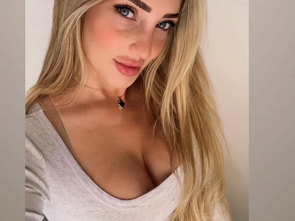 Dollshorny offline chatrum